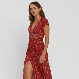 Flynn Skye Maxi All Wrapped Up Autumn Bunches Red